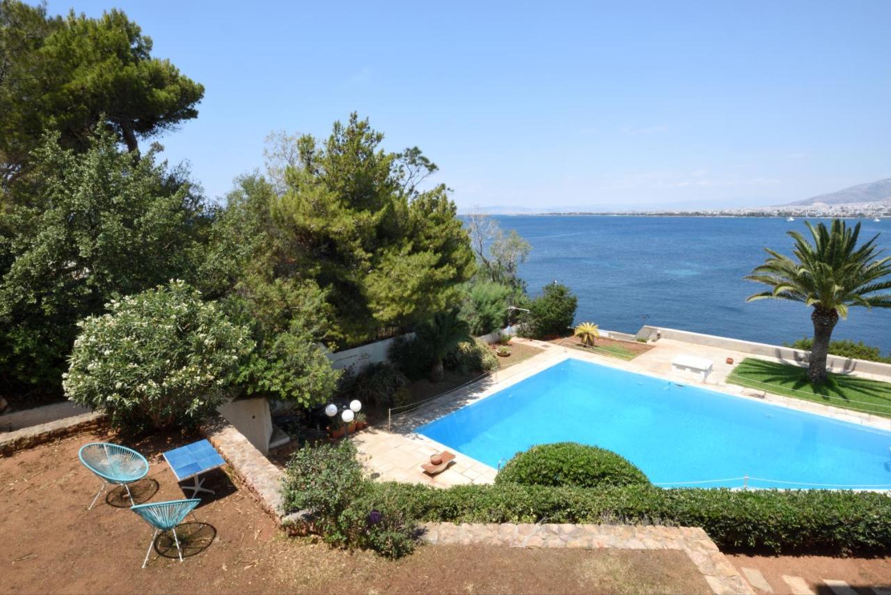 Kavouri Flat