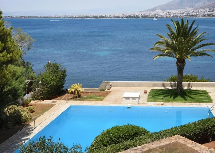 Kavouri Flat